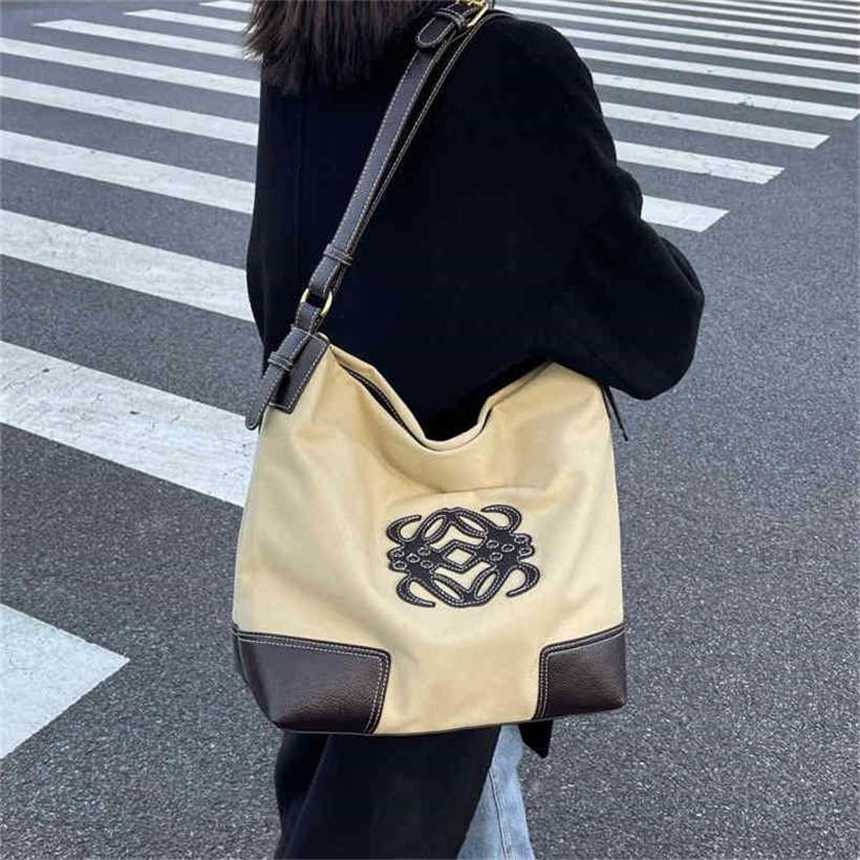 24% OFF Handbag High quality 2023 new bag Women's Hot Canvas commuting large texture, Brown4
24% OFF Handbag High quality 2023 new bag Women's Hot Canvas commuting large texture, Brown4