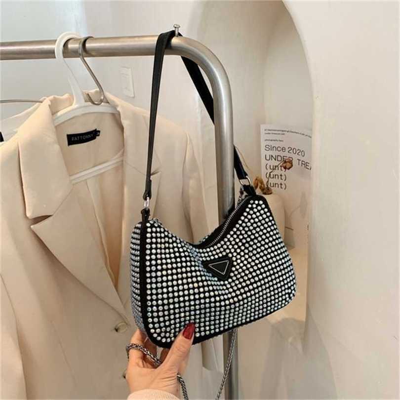 36% OFF Handbag High quality 2023 new bag Korean version shoulder diagonal span bright drill underarm leisure chain women's dumpling mobile phone, Black6
36% OFF Handbag High quality 2023 new bag Korean version shoulder diagonal span bright drill underarm leisure chain women's dumpling mobile phone, Black6