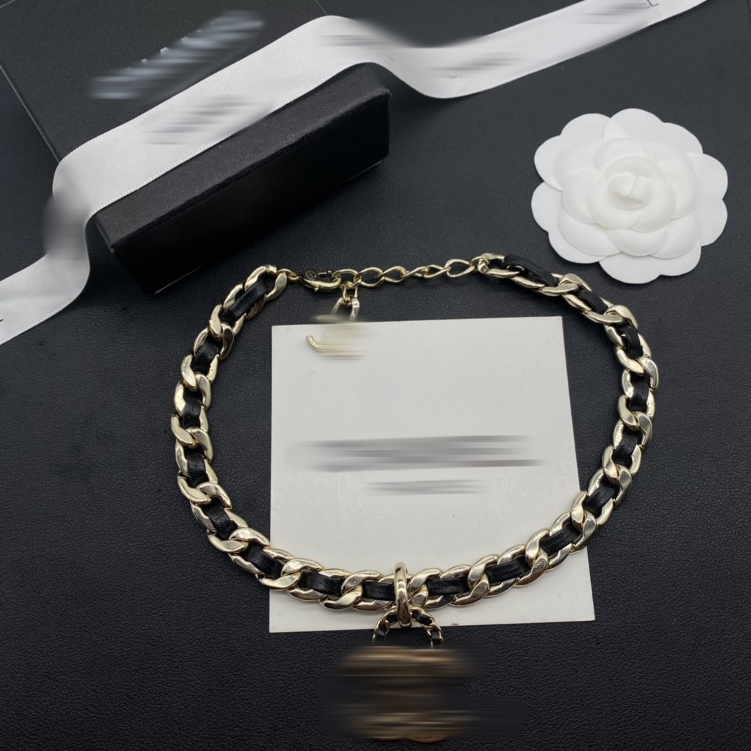 2023 New Fashion Tag Necklace Ladies Long Sweater Chain Couples Wedding Gift Jewelry
2023 New Fashion Tag Necklace Ladies Long Sweater Chain Couples Wedding Gift Jewelry