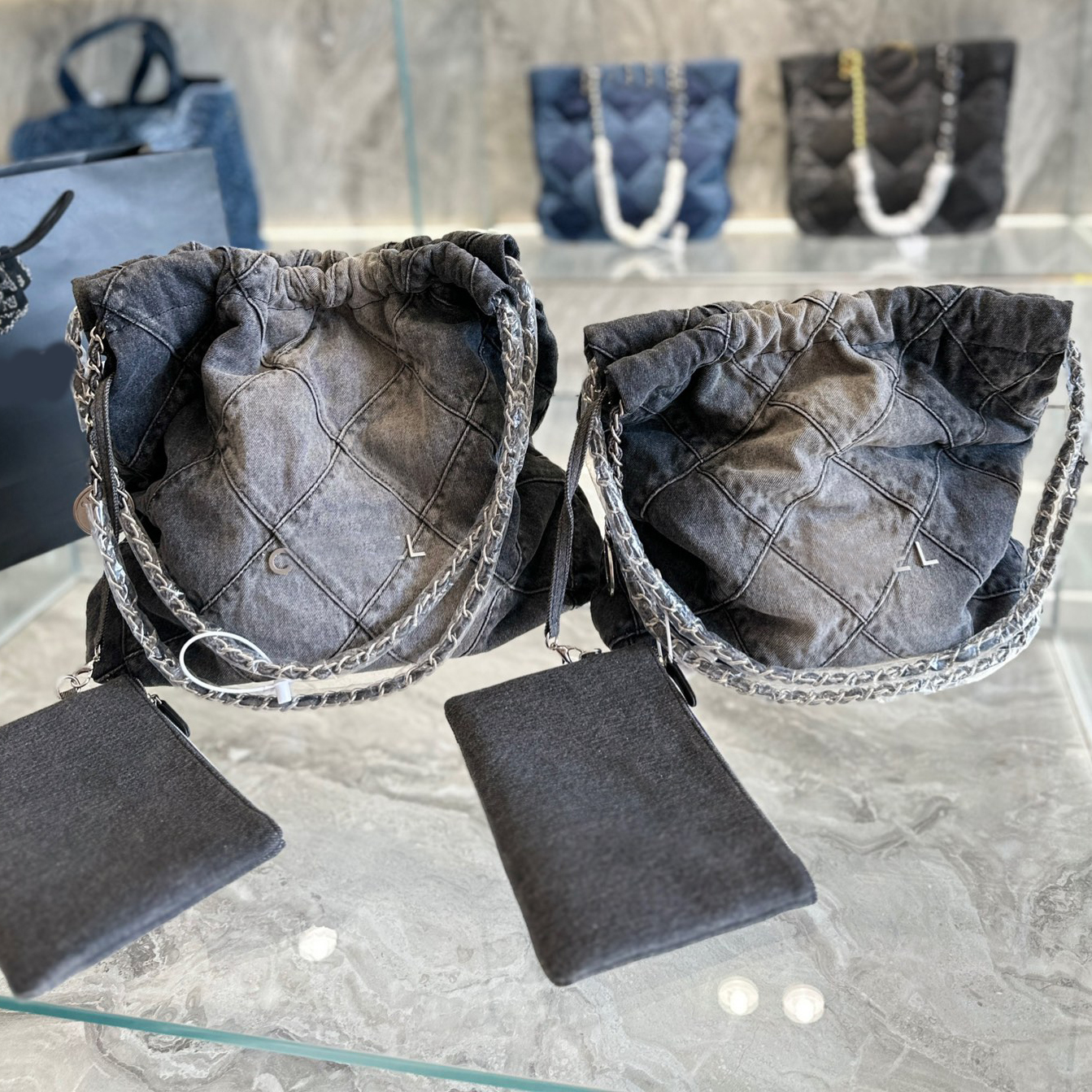 Cowboy Chain bags Totes Crossbody Luxury Designer Brand Bags Fashion Shoulder Handbags hobo Women Letter Purse Phone Wallet Metallic Shopping, No bags
Cowboy Chain bags Totes Crossbody Luxury Designer Brand Bags Fashion Shoulder Handbags hobo Women Letter Purse Phone Wallet Metallic Shopping, No bags