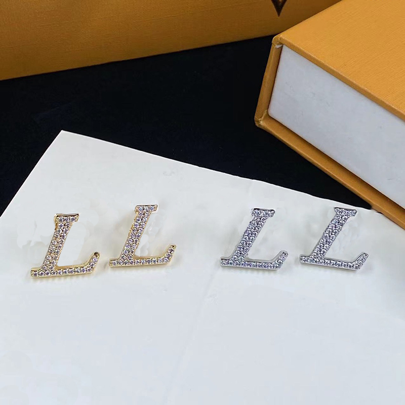Womens Designers Earrings Gold Sliver L Letter Earrings Woman Luxury Diamond Earring Studs Pearl Earring Ring Jewelry Accessories 2302093BF