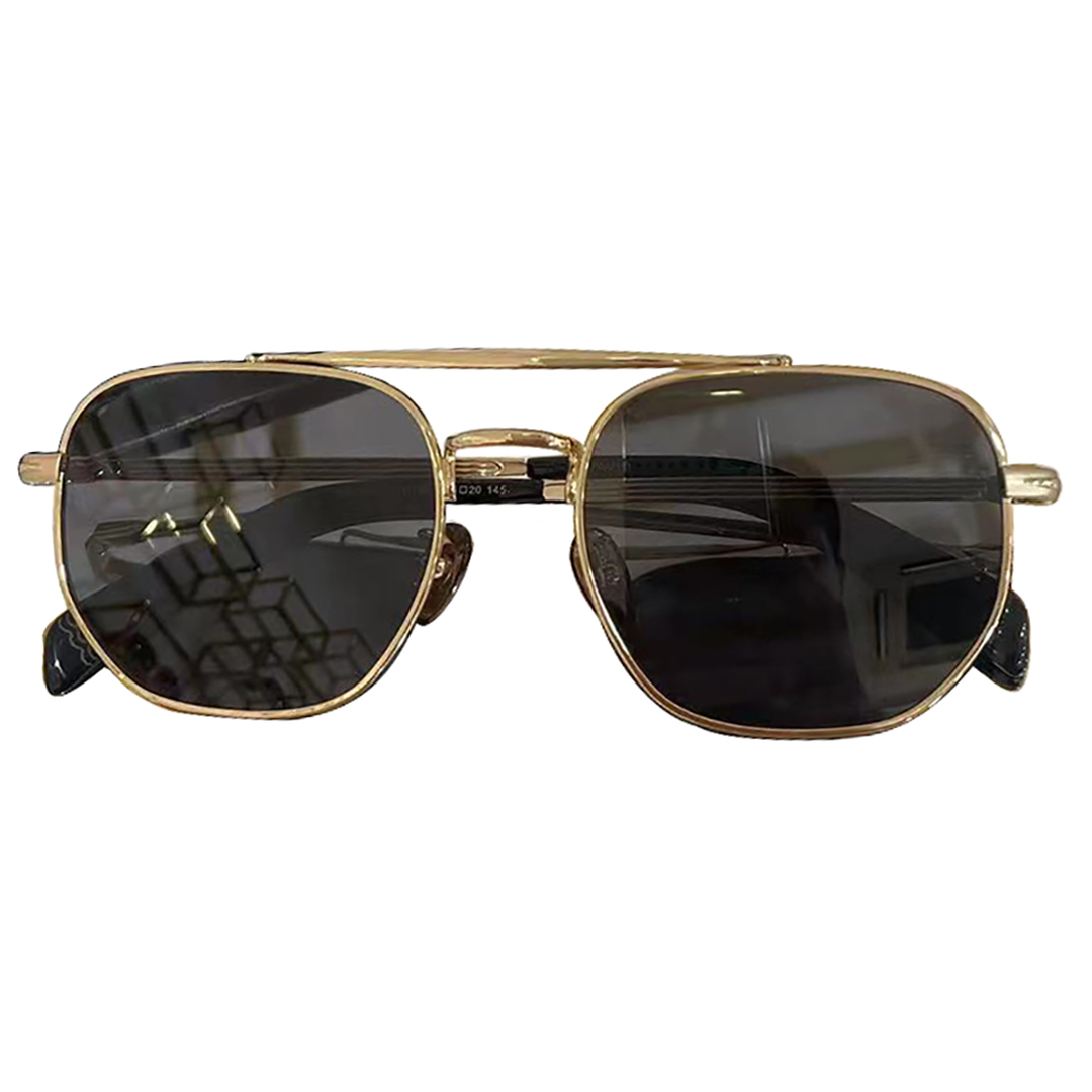 DB original customized square metal sunglasses for men and women, light metal, 4 kinds of high-definition mirrors, electroplating and painting, non-fading black driving
DB original customized square metal sunglasses for men and women, light metal, 4 kinds of high-definition mirrors, electroplating and painting, non-fading black driving