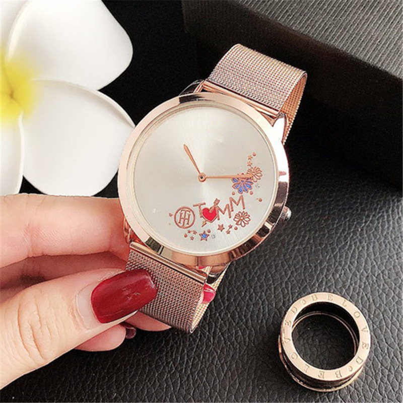 2023 Pink Wristwatches Minimalist Ultra thin Watch For Women Luxury Steel Mesh Band Womens Watches Female Casual Quartz Wristwatch Reloj Hombre 
2023 Pink Wristwatches Minimalist Ultra thin Watch For Women Luxury Steel Mesh Band Womens Watches Female Casual Quartz Wristwatch Reloj Hombre