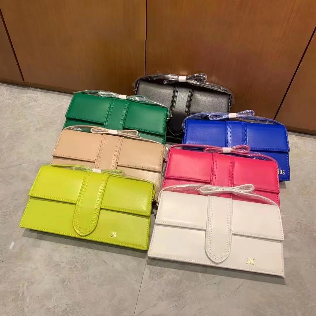 Luxurys Designers fashion totes Crossbody Bags clutch mens Wallet classic Metal jacquems Le letters Genuine Leather baguette womens envelope handbag Flap strap, Green
Luxurys Designers fashion totes Crossbody Bags clutch mens Wallet classic Metal jacquems Le letters Genuine Leather baguette womens envelope handbag Flap strap, Green