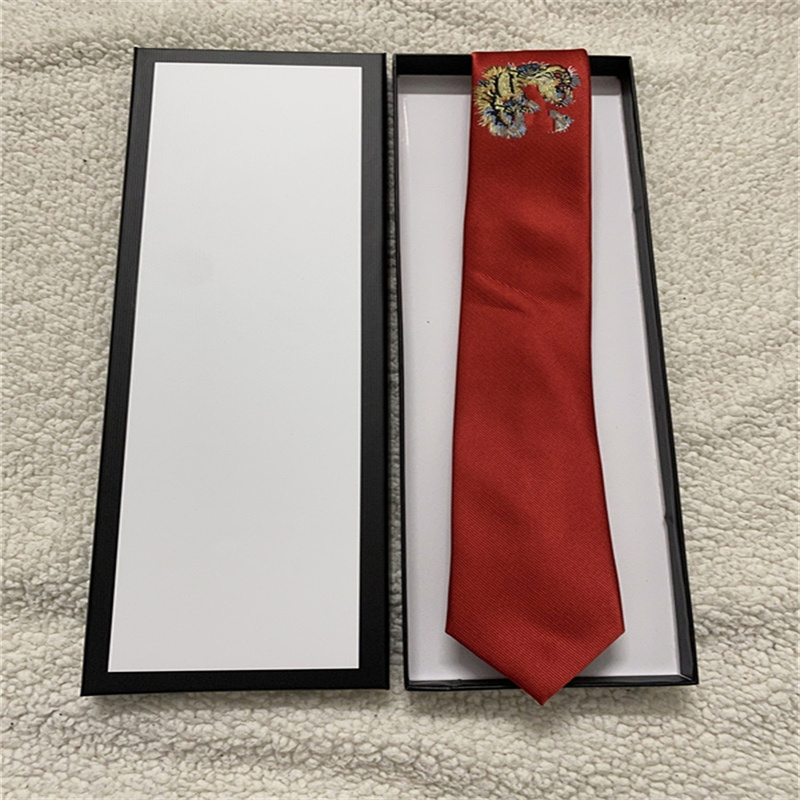 2023 Fashion Designer Ties Silk 100% for Men Necktie Plaid Letter H Stripes Luxury Business Leisure Silk Tie Cravat with Box sapeee 888
2023 Fashion Designer Ties Silk 100% for Men Necktie Plaid Letter H Stripes Luxury Business Leisure Silk Tie Cravat with Box sapeee 888