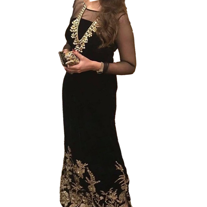 Elegant Long Sleeves Straight Prom Dresses Sheer Long Sleeves Gold Lace Applique Beaded Floor Length Formal Evening Gowns Crew Neck Velvet Special Occ