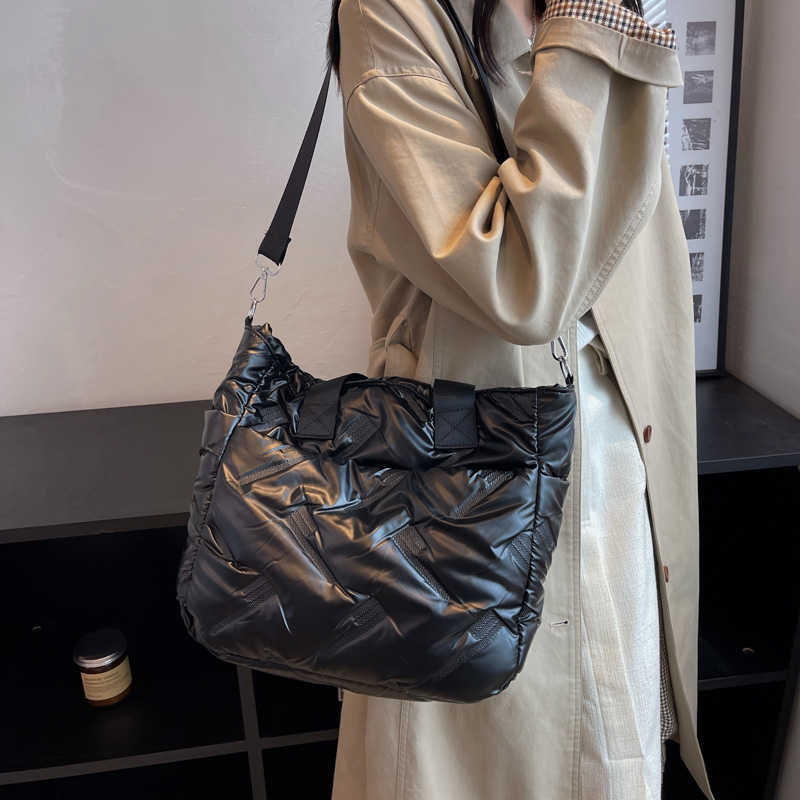 CMM Winter Big Waterproof Cloth Totes Bag for Women 2023 Trend Design Shoulder Bag Female Crossbody Shopping Handbags