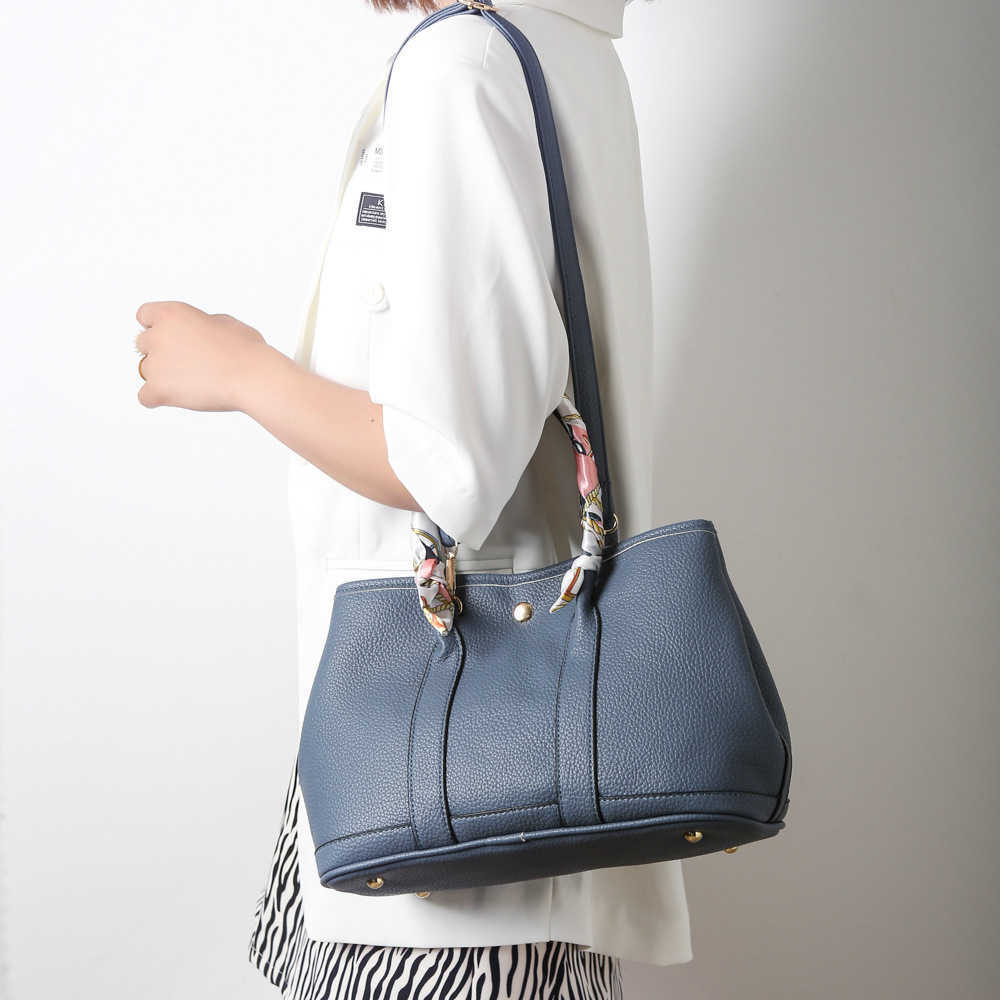Factory Wholesale Designer H ormes Totes Handbags Bags Bag Women's 2023 New Korean Fashion High Capacity PU Tote Shoulder Handheld Have Logo, Claret
Factory Wholesale Designer H ormes Totes Handbags Bags Bag Women's 2023 New Korean Fashion High Capacity PU Tote Shoulder Handheld Have Logo, Claret