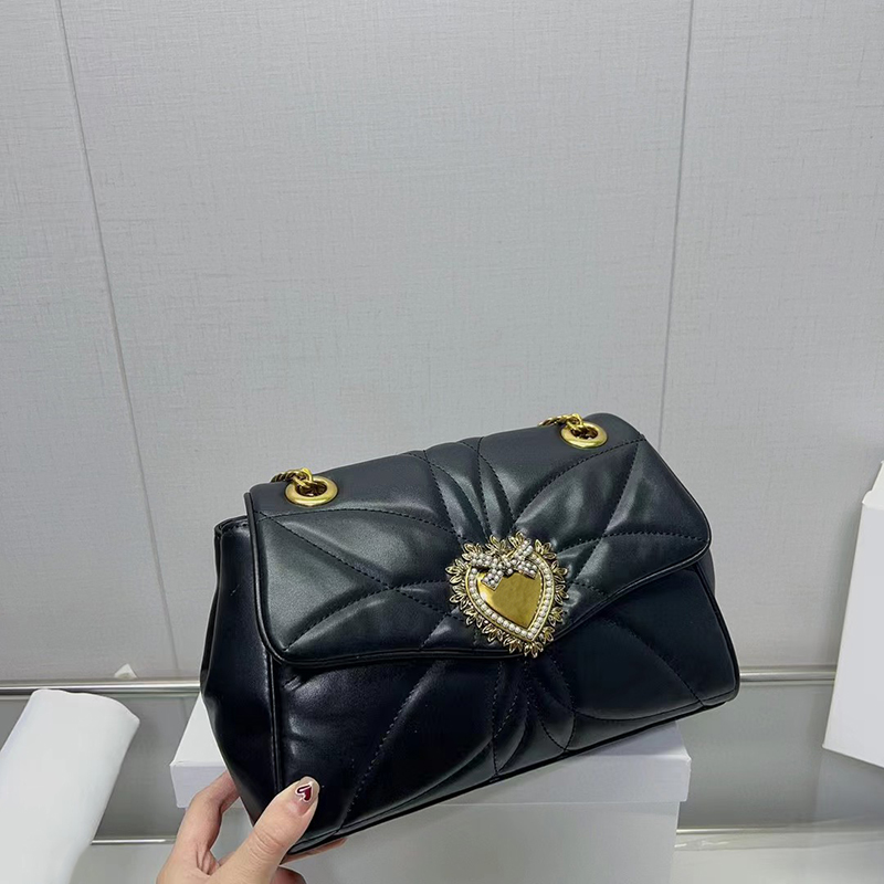 women shoulder crossbody chain bags top quality large capactiy genuine leather handbags purse fashion handbags shopping bag 3color with box yidian-0209-130, Grey
women shoulder crossbody chain bags top quality large capactiy genuine leather handbags purse fashion handbags shopping bag 3color with box yidian-0209-130, Grey