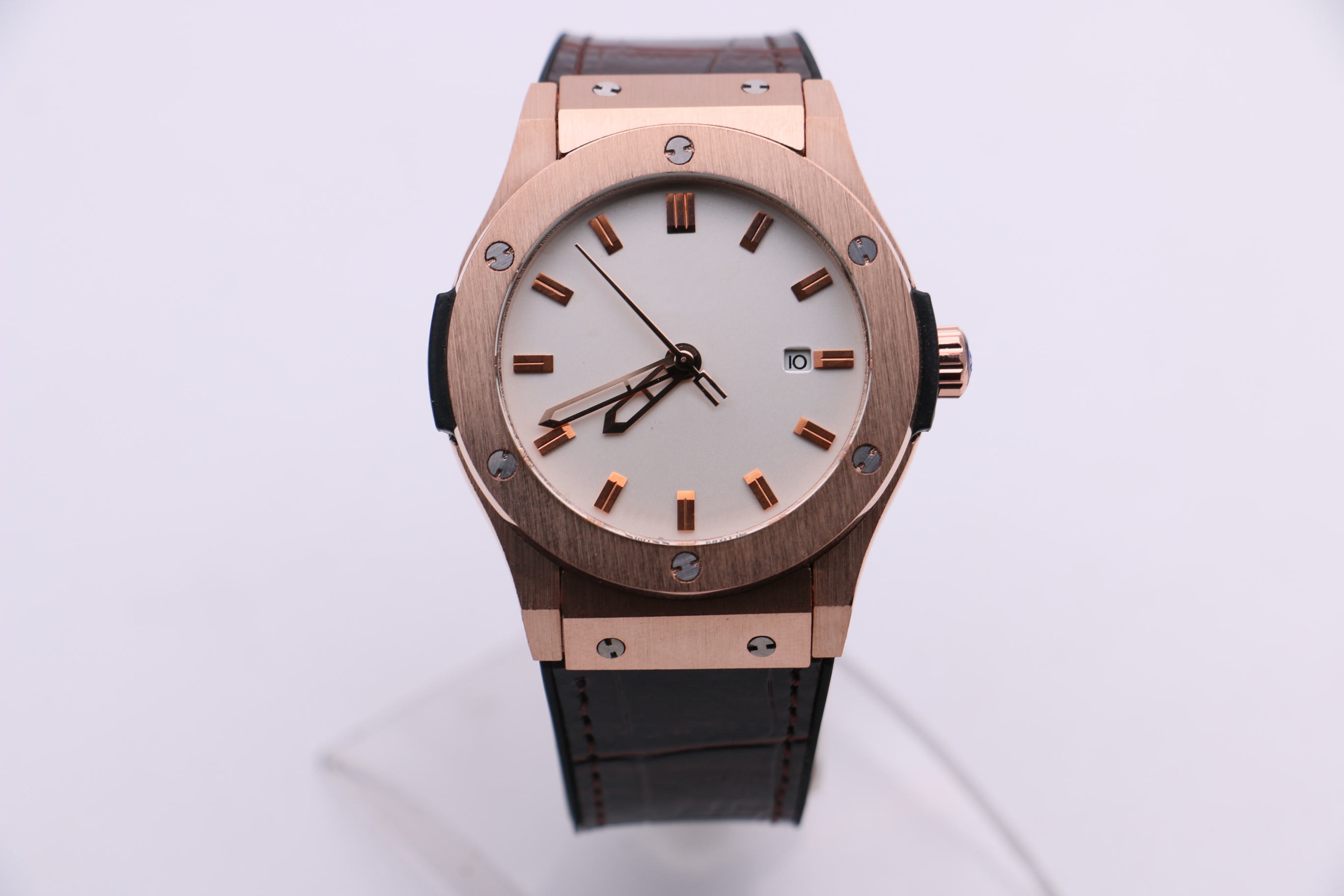 AAA Luxury automatic mechanical watches for men stainless steel strap black rubber strap three hands calendar designer dial wristwatch Classic Fusion
AAA Luxury automatic mechanical watches for men stainless steel strap black rubber strap three hands calendar designer dial wristwatch Classic Fusion