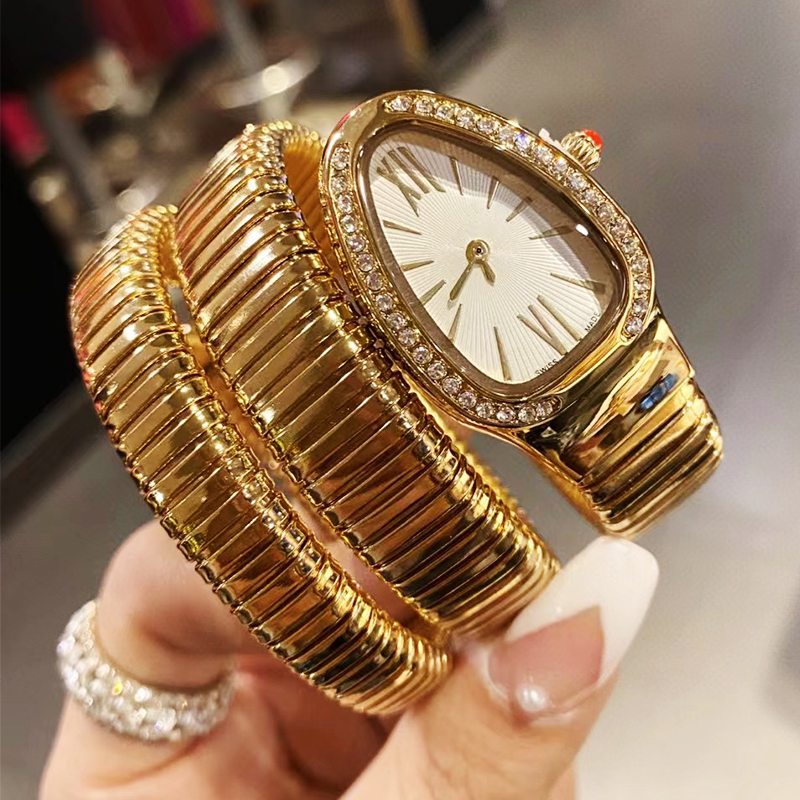 2023 new suit snake suit women's watch top brand luxury leisure leather quartz women's watch business clock, Silver
2023 new suit snake suit women's watch top brand luxury leisure leather quartz women's watch business clock, Silver