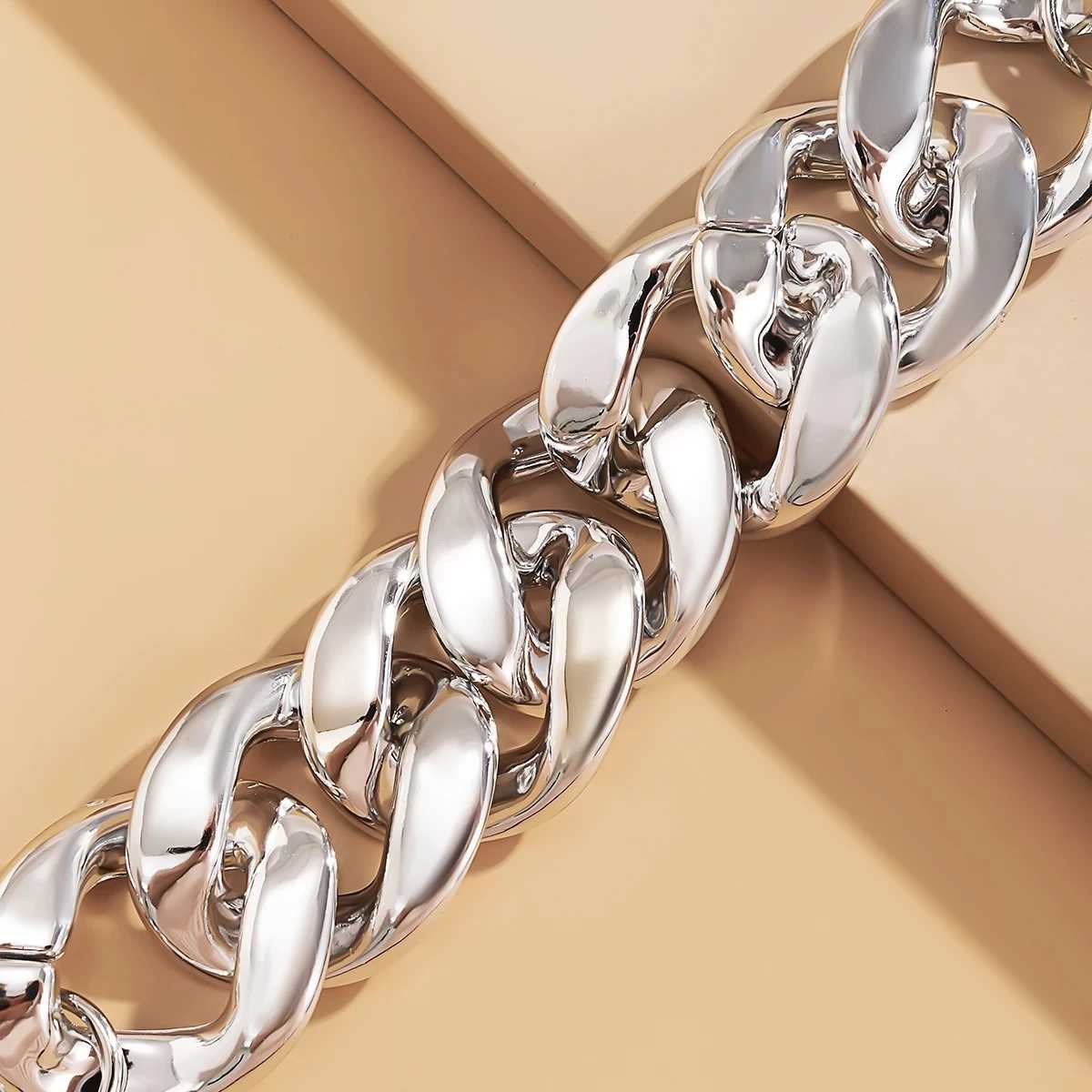 Link Chain SHIXIN Hip Hop Exaggerated Thick Link Chains Bracelet for Women CCB Material Big Wide Bracelets Fashion 2021 Hand Chains Jewelry G230208