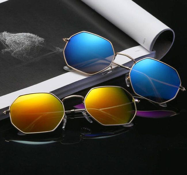 Classic Women Men Sunglass 54mm Fashion Designer Octagon Sunglasses Outdoor Mirrored UV400 Shades w27 with Cases
Classic Women Men Sunglass 54mm Fashion Designer Octagon Sunglasses Outdoor Mirrored UV400 Shades w27 with Cases