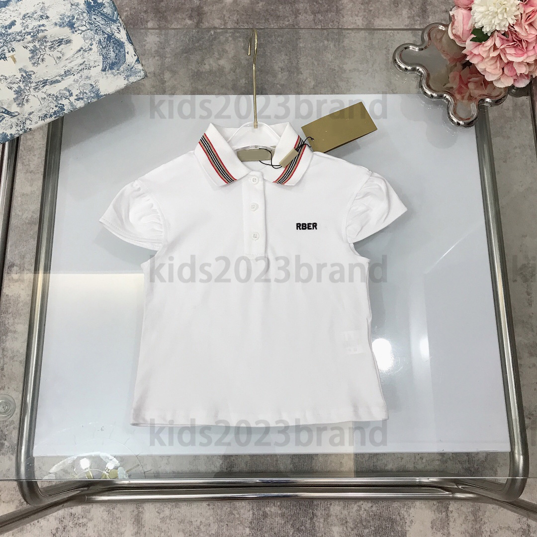 white 23SS girls T-shirts summer brand designer children short tees Elastic thread neckline cotton tops polo Ribbon stitching letters polos shirt size 100-150cm, 13#
white 23SS girls T-shirts summer brand designer children short tees Elastic thread neckline cotton tops polo Ribbon stitching letters polos shirt size 100-150cm, 13#