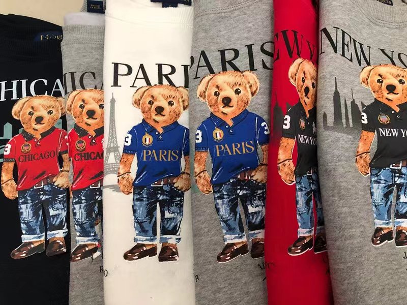 The same round neck sweater polos shirt in the new spring and autumn of printed bear cute long sleeve fashion casual T-shirt size, 27
The same round neck sweater polos shirt in the new spring and autumn of printed bear cute long sleeve fashion casual T-shirt size, 27