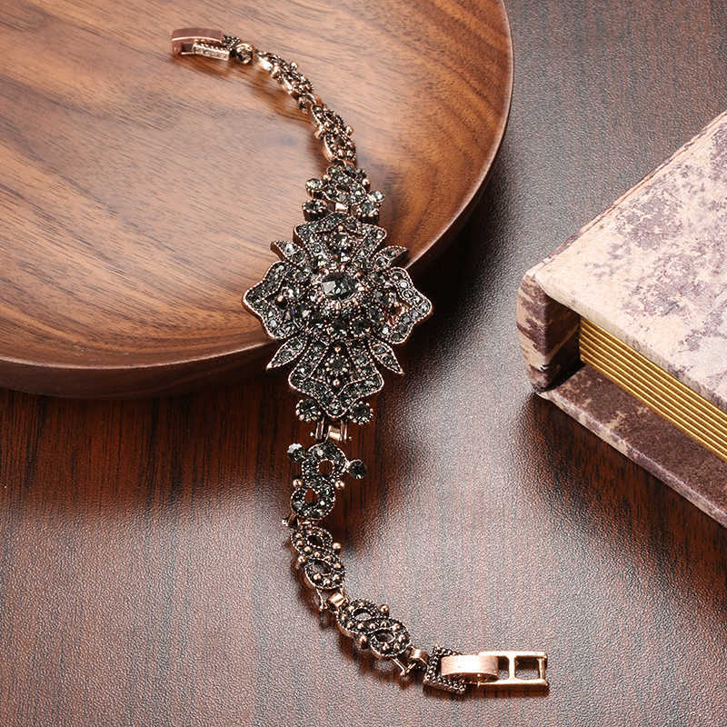 Link Chain Kinel Charm Boho Women Link Bracelet Antique Gold Color Gray Crystal Ethnic Wedding Bridal Vintage Jewelry Russia Accessories G230208
