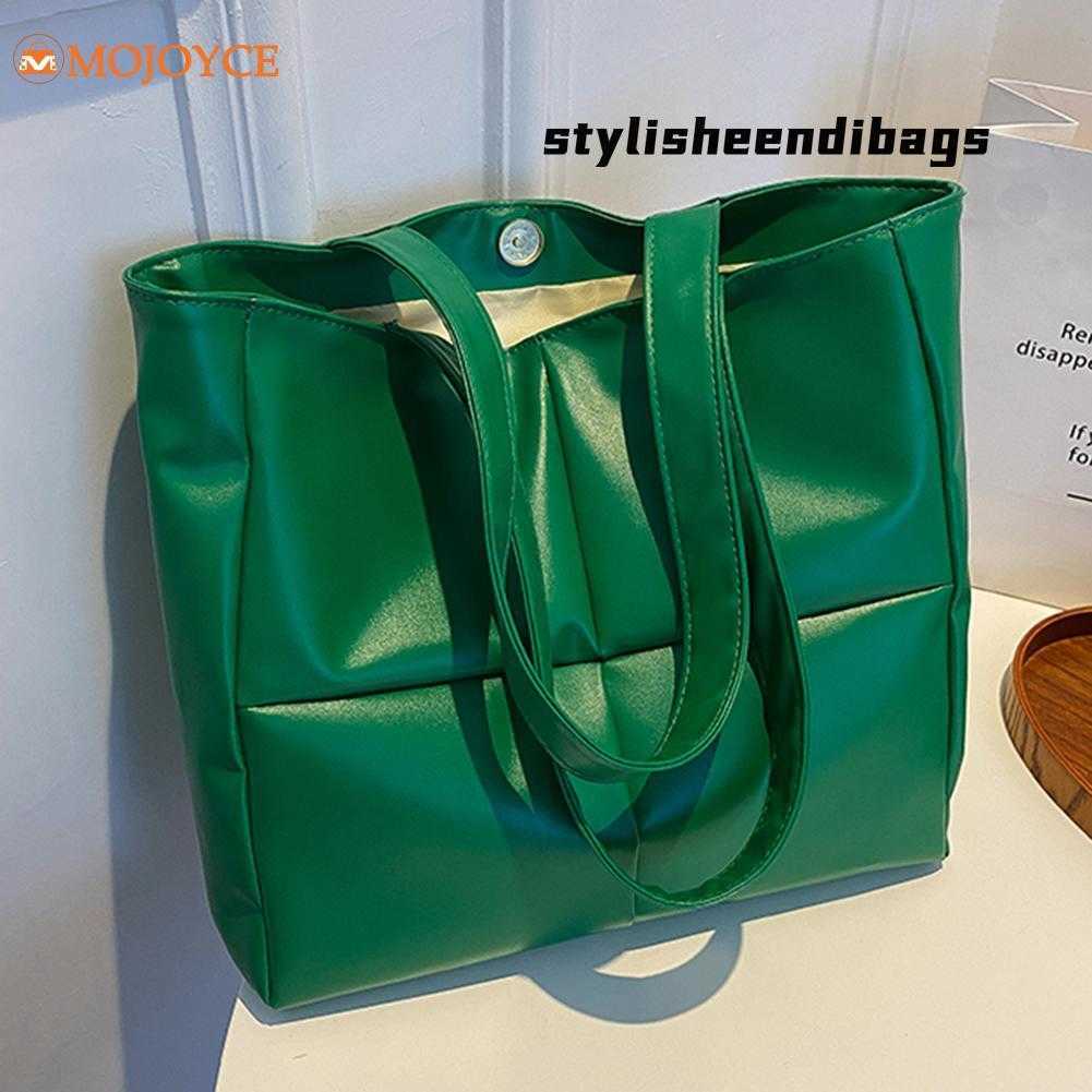 Shoulder Bags Women PU Leather Space Padded Quilted Shoulder Bag Designer Handbag 2022 Trend Lady Lattice Large Capacity Luxury Tote Bags 0209/23, Black
Shoulder Bags Women PU Leather Space Padded Quilted Shoulder Bag Designer Handbag 2022 Trend Lady Lattice Large Capacity Luxury Tote Bags 0209/23, Black