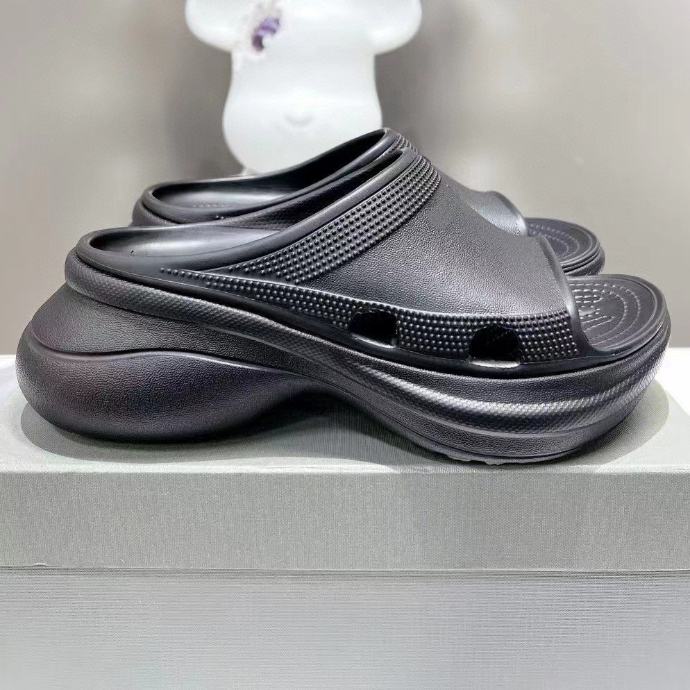 2023 slipper womens fashion embroidered canvas designer White pink slides slip on slippers girls 60mm Canvas covered platform sandals and dust bags big size 35-40, No shoes
2023 slipper womens fashion embroidered canvas designer White pink slides slip on slippers girls 60mm Canvas covered platform sandals and dust bags big size 35-40, No shoes