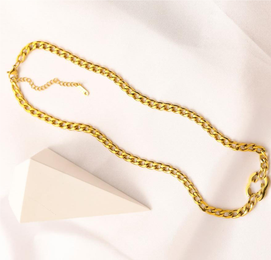 8style Never Fading 18K Gold Plated Luxury Designer Pendant Necklaces Stainless Steel Letter Choker Link Chain Jewelry Accessories
8style Never Fading 18K Gold Plated Luxury Designer Pendant Necklaces Stainless Steel Letter Choker Link Chain Jewelry Accessories