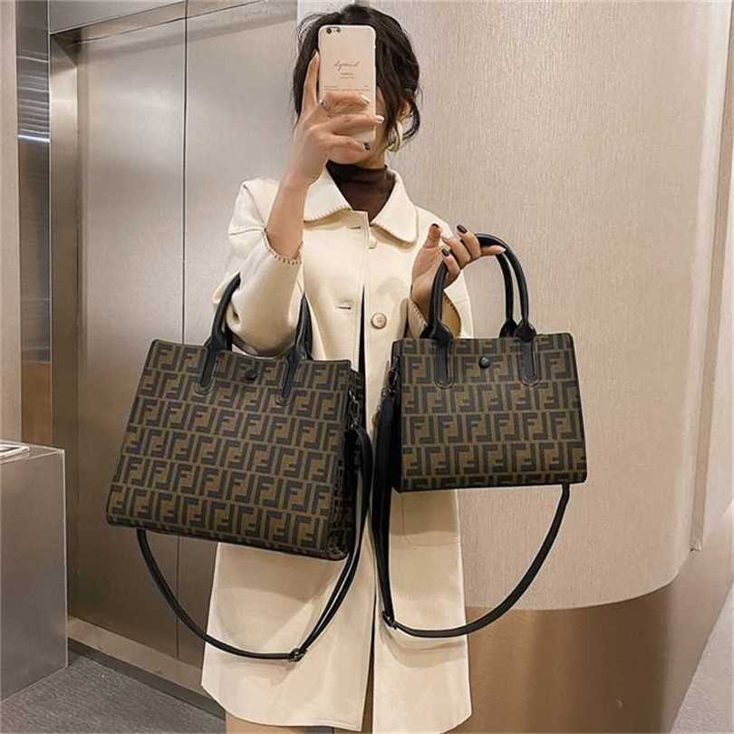 36% OFF Handbag High quality 2023 new bag women's can be and mixed batches printing large bucket temperament trend, Sky blue
36% OFF Handbag High quality 2023 new bag women's can be and mixed batches printing large bucket temperament trend, Sky blue