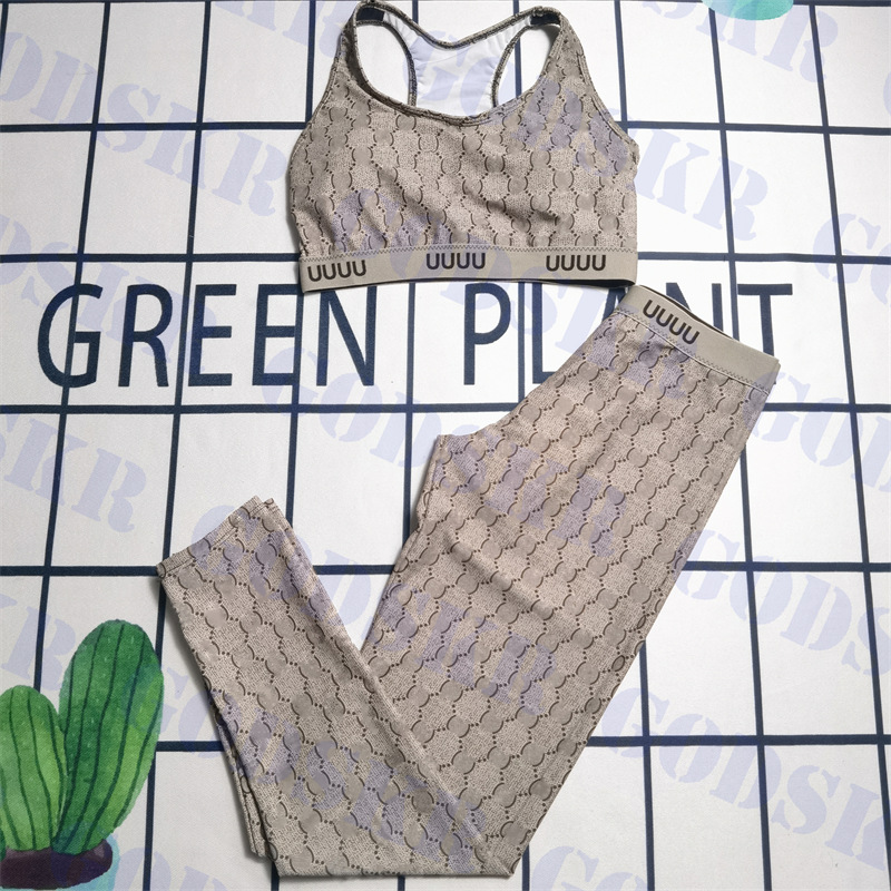 Small Letter Printed Yoga Clothes Swimwear Designer Womens Swimsuit Fashion Sports Tank Elastic Pants Two Pieces, Please contact me real pic
Small Letter Printed Yoga Clothes Swimwear Designer Womens Swimsuit Fashion Sports Tank Elastic Pants Two Pieces, Please contact me real pic