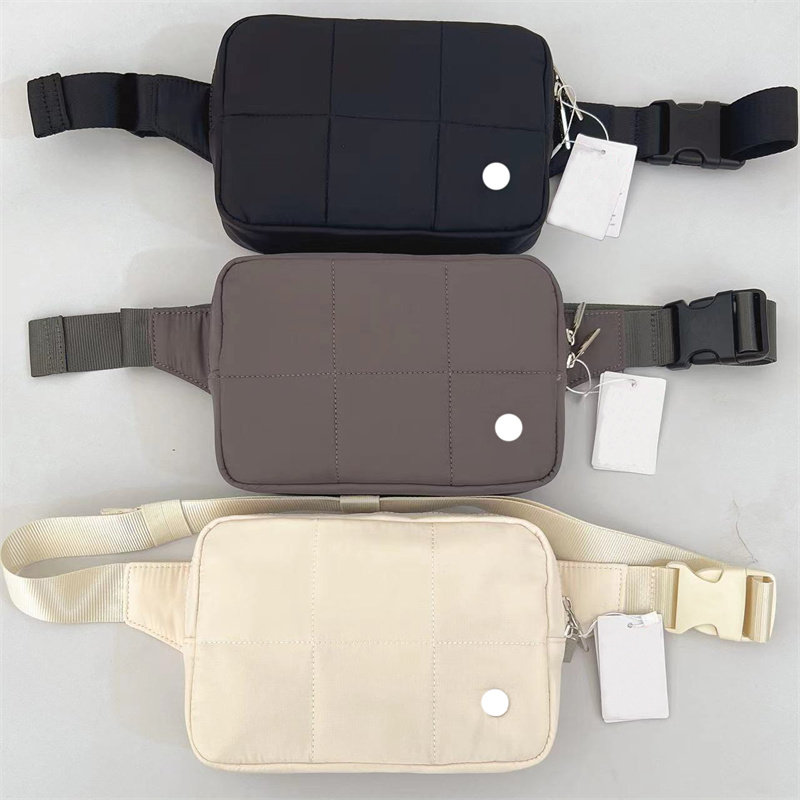 lu quilted grid belt bag Outdoor sport yoga waist bags women adjustable strap zipper Cross body camera bag messenger designer fanny pack
lu quilted grid belt bag Outdoor sport yoga waist bags women adjustable strap zipper Cross body camera bag messenger designer fanny pack