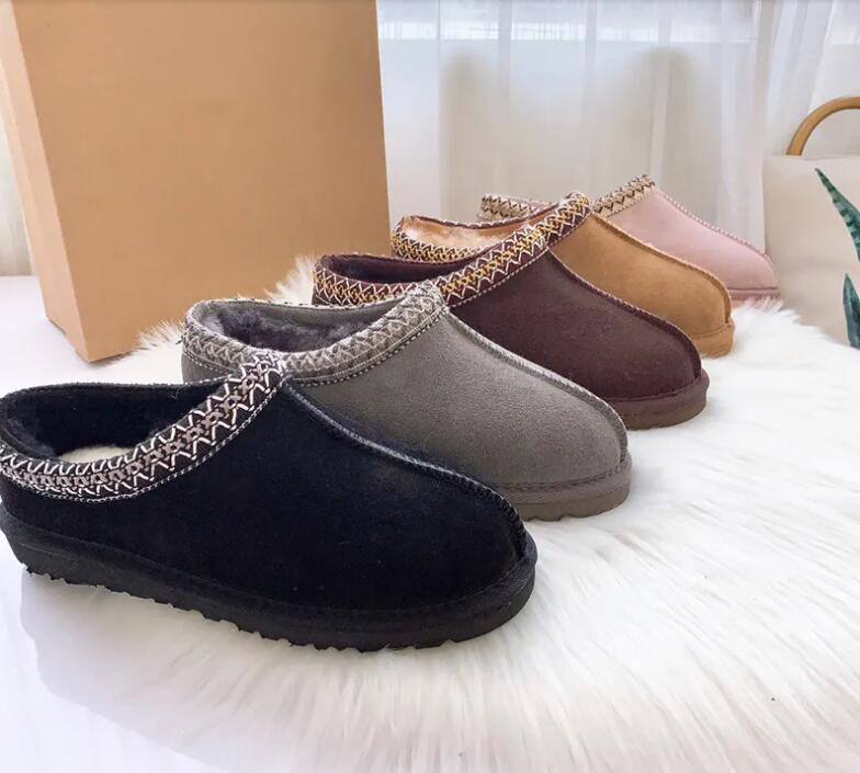 Kids Boy girl children tasman slippers boots Sheepskin Plush fur keep warm boots with card dustbag Ankle Soft comfortable Casual shoes Beautiful gifts