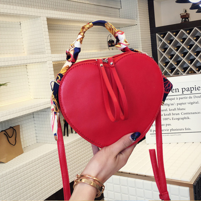 Evening Bags Heartshaped n Fashion Women Shoulder Bag PU Leather Women's Crossbody Messenger Ladies Purse Female Bolsa Handbag 230210