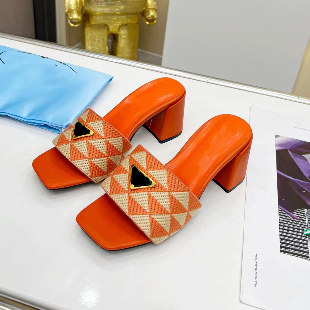 Slippers Womens plaid 6.5CM open toe square toe middle heel sandals thick heeled designer factory barefoot beach shoes Summer classic flat shoes 35-43 with box