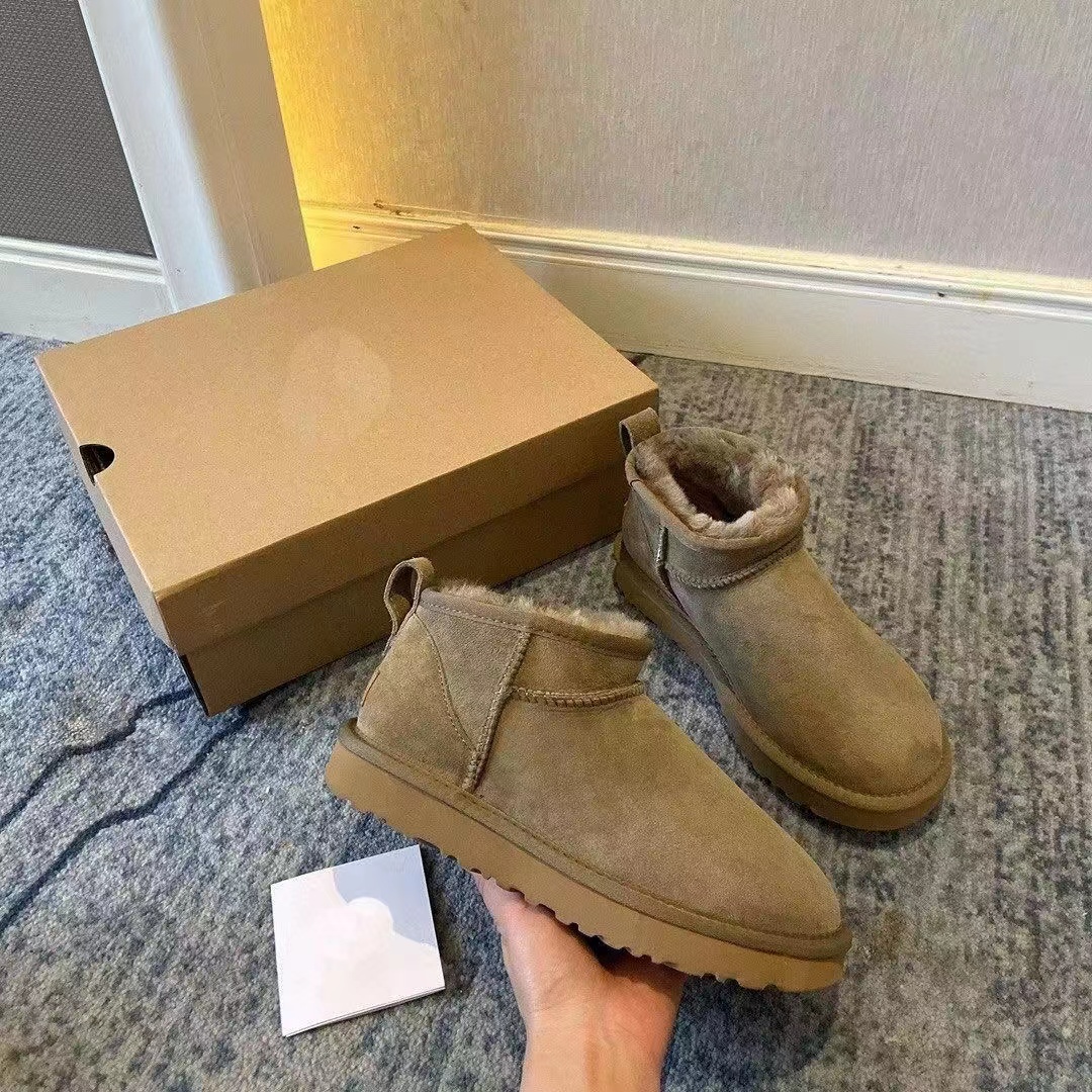 2022 popular Trendy Women Short Booties Dress Ankle Boot Red-Bottoms Heels Boots Luxury Reds Soles Heel Womens Pumps Turela Suede Ankles Boots 35-43 C63j#
2022 popular Trendy Women Short Booties Dress Ankle Boot Red-Bottoms Heels Boots Luxury Reds Soles Heel Womens Pumps Turela Suede Ankles Boots 35-43 C63j#