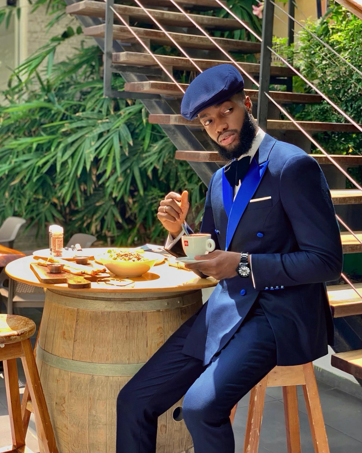 Navy Double Breasted Groomsmen Wedding Tuxedos Slim Fit Mens Suits 2 Pieces Sets Blazers Peaked Lapel Formal Suit With Jacket And Pants