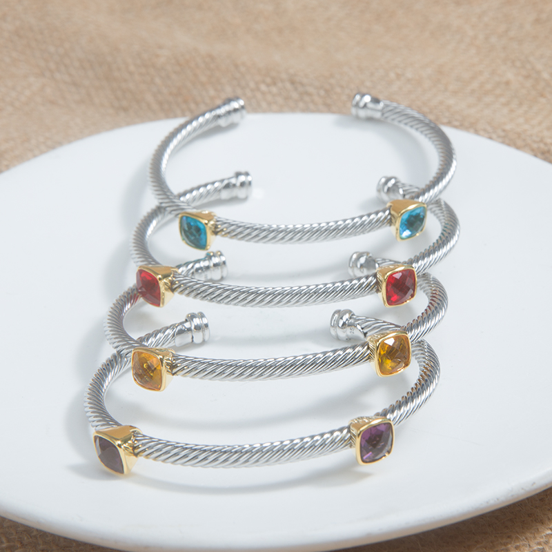 Gold Charm Bracelet Women Bangle Twisted Women Fashion Versatile Twist Bracelets Jewelry Platinum Plated Bracelets
Gold Charm Bracelet Women Bangle Twisted Women Fashion Versatile Twist Bracelets Jewelry Platinum Plated Bracelets