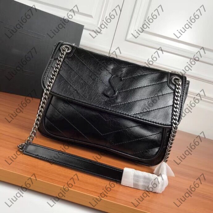 Designer bags Womens Leather Messenger Chains Shopping Bag Plain Cross body Shoulder Bags Handbags Crossbody bags the tote bag purse Casual Wallets totes, Black
Designer bags Womens Leather Messenger Chains Shopping Bag Plain Cross body Shoulder Bags Handbags Crossbody bags the tote bag purse Casual Wallets totes, Black