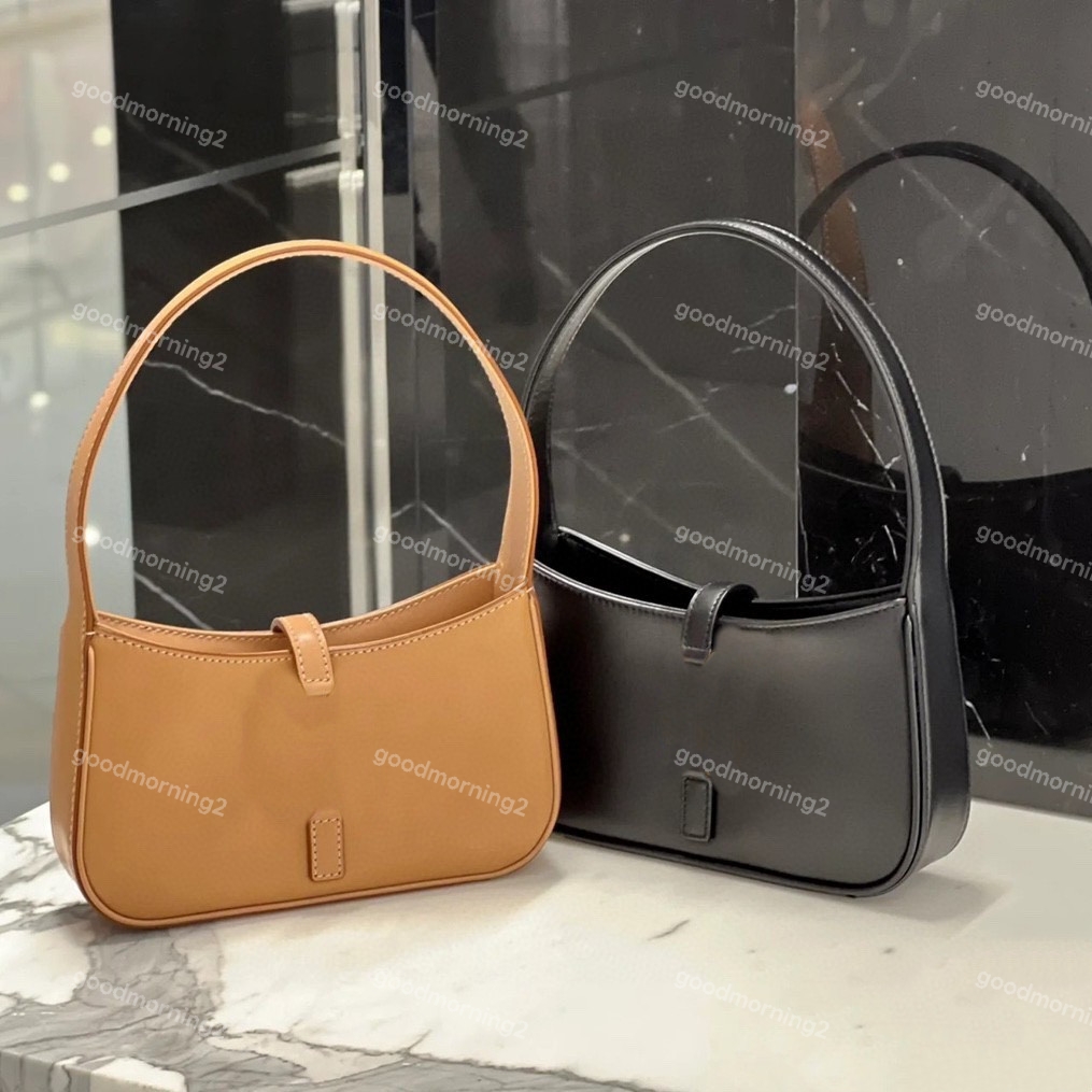 Designer Mini Tote Bag: Luxury Hobo Shoulder Bag for Women - 5 Colors | High-quality Handbag with Coin Purse, Phone Wallet & Box, Pink
Designer Mini Tote Bag: Luxury Hobo Shoulder Bag for Women - 5 Colors | High-quality Handbag with Coin Purse, Phone Wallet & Box, Pink