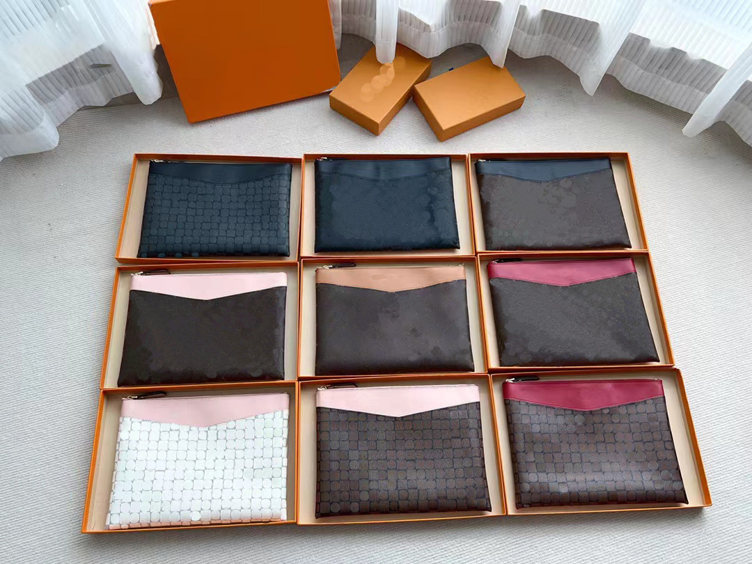 Luxury Accessories Wallets Ladies Wallets Zipper Bags Fashion Card Holders Pockets Clutches With Cases#64590, Black print#64590
Luxury Accessories Wallets Ladies Wallets Zipper Bags Fashion Card Holders Pockets Clutches With Cases#64590, Black print#64590