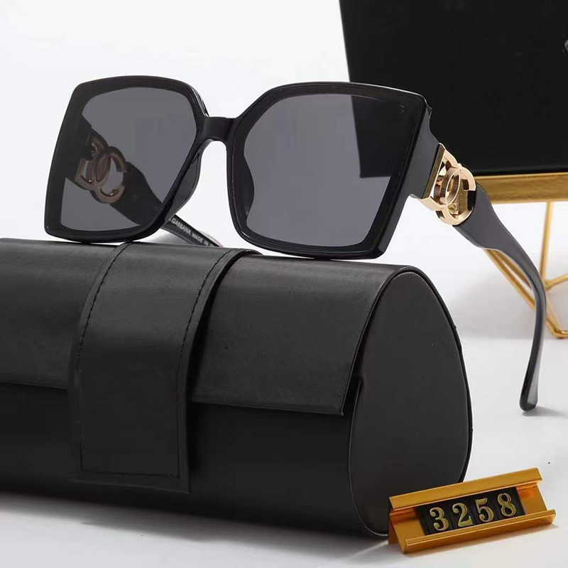 Fashion Brand Designer Square Women Sunglasses Retro Luxury Famous For Ladies Sun Glasses Vintage Men New Shades UV400