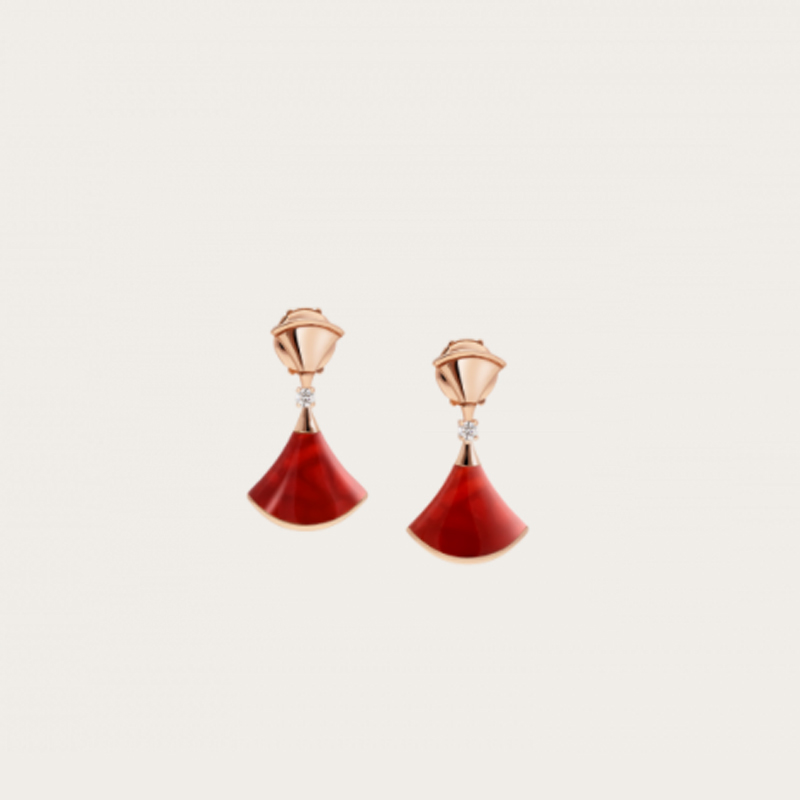 Small skirt stud earrings snake skeleton earrings necklace earrings suit designer for woman agate Mother of Pearl earring Valentines gift necklace
Small skirt stud earrings snake skeleton earrings necklace earrings suit designer for woman agate Mother of Pearl earring Valentines gift necklace