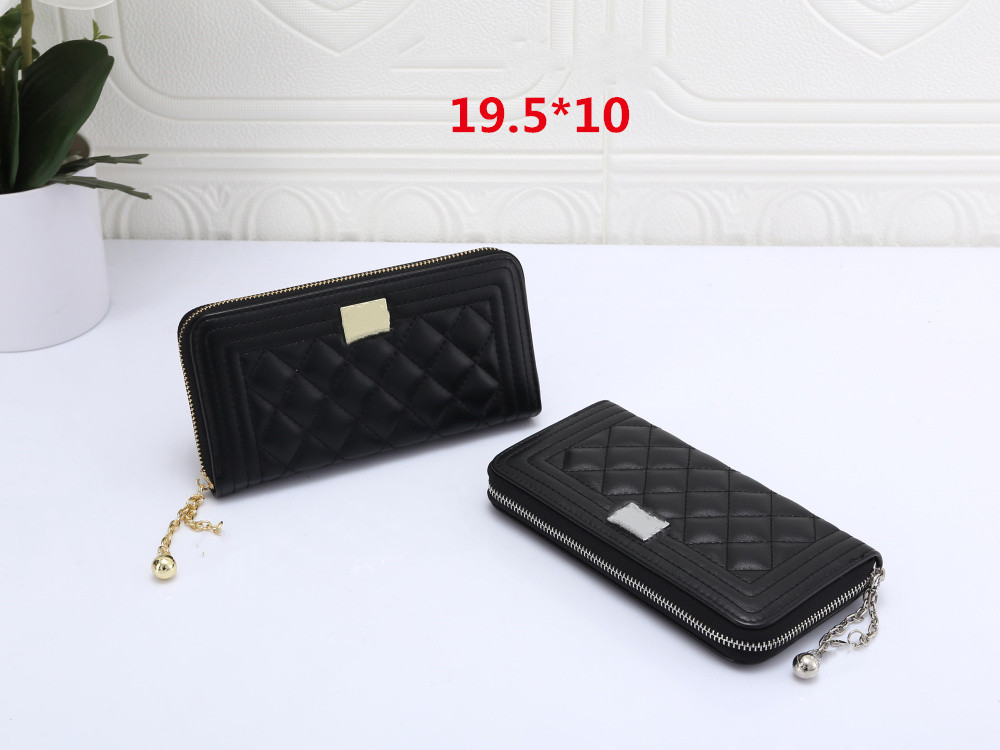 Womens balck Purses Card Holder Mini Wallet Genuine Leather With Box purse Fashion Ring Credit Coin Mini Bag, 1--gold metal
Womens balck Purses Card Holder Mini Wallet Genuine Leather With Box purse Fashion Ring Credit Coin Mini Bag, 1--gold metal