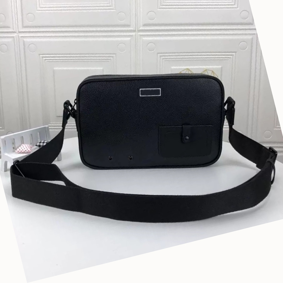 Men Luxury Messenger Bags Coated Canvas Crossbody Bags Man Leather Movement Storage Camera Coin Purse Card Holders Postman shoulder bag, Nothing
Men Luxury Messenger Bags Coated Canvas Crossbody Bags Man Leather Movement Storage Camera Coin Purse Card Holders Postman shoulder bag, Nothing