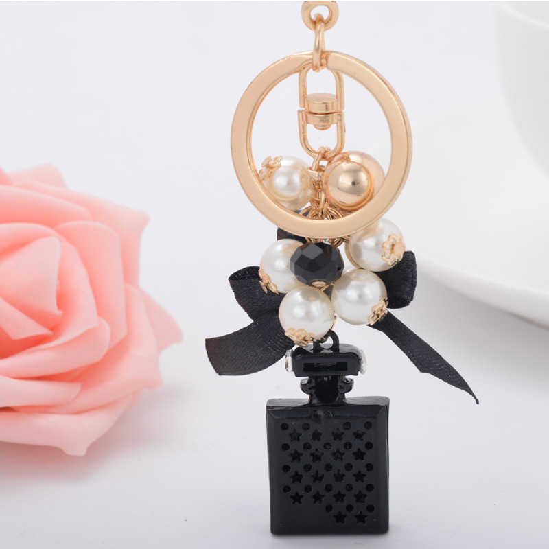 Key Rings New Creative Perfume Bottle Key Chains Fashion Beads Keychain Bowknot Key Ring Women Bag Charm Car Keyring Pendant Gifts G230210