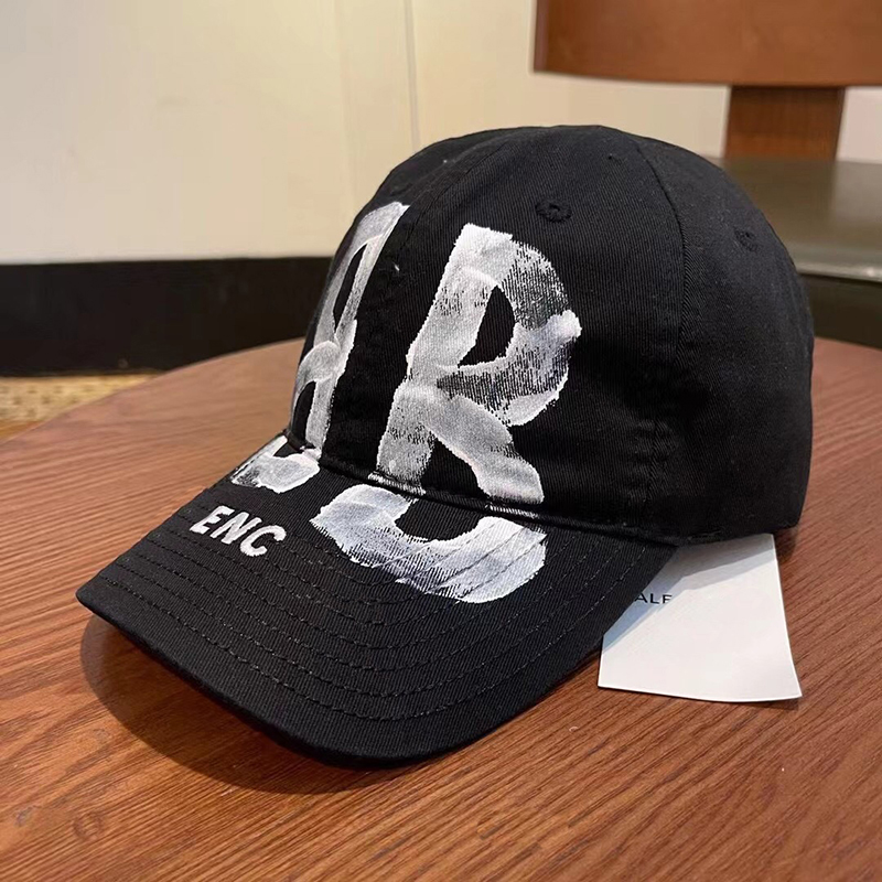 Luxury designer's new summer cap baseball cap big B letter cap embroidered male and female lovers comfortable breathable sports travel sunshade hat good nice, White
Luxury designer's new summer cap baseball cap big B letter cap embroidered male and female lovers comfortable breathable sports travel sunshade hat good nice, White