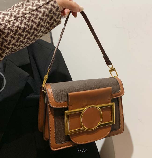 2023 New Fashion Designers Fashion Bags Women embossing Leather Handbags Luxurys Womens Messenger Chain Shoulder Bag Clutch Crossbody Purse, Brown mini size:20*14*8cm
2023 New Fashion Designers Fashion Bags Women embossing Leather Handbags Luxurys Womens Messenger Chain Shoulder Bag Clutch Crossbody Purse, Brown mini size:20*14*8cm