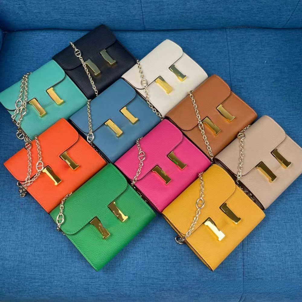 Luxury Designer Change Purse Card pack Handbag Female Purses Lychee Pattern Head Layer Cowhide Stewardess Card Leather Short Wallet Letter Factory Direct Sale, Blue
Luxury Designer Change Purse Card pack Handbag Female Purses Lychee Pattern Head Layer Cowhide Stewardess Card Leather Short Wallet Letter Factory Direct Sale, Blue