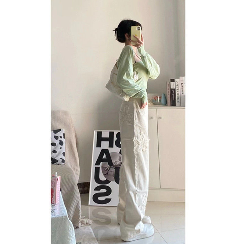 Women's Jeans Wash paste cloth with rough edges flowers waist straight tube loose and thin versatile jeans women's high street 230211 Z26031