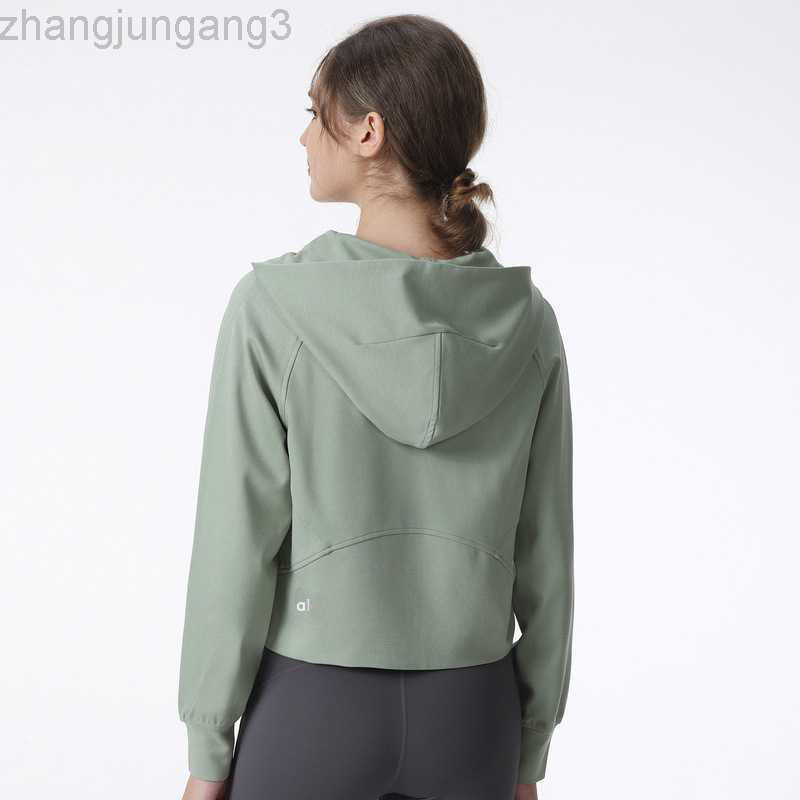 Designer Jacket Alos Yoga Autumn and Winter New Yoga Suit Sports Top Women' Zipper Short Fitness Suit Long Sleeve Yoga Coat, Black
Designer Jacket Alos Yoga Autumn and Winter New Yoga Suit Sports Top Women' Zipper Short Fitness Suit Long Sleeve Yoga Coat, Black