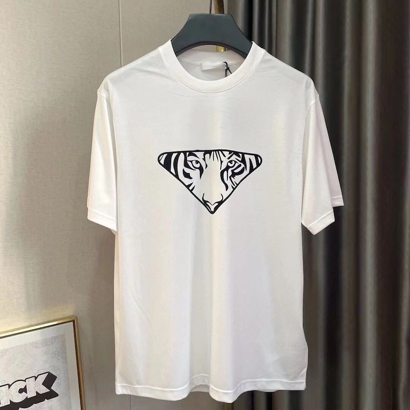 designer shirt Mens T Shirts T shirts Designers Clothes Fashion Cotton Couples Tee Casual Summer Women Clothing Brand Short Sleeve Tees Designer Classic, Empty bag(not sell separately)
designer shirt Mens T Shirts T shirts Designers Clothes Fashion Cotton Couples Tee Casual Summer Women Clothing Brand Short Sleeve Tees Designer Classic, Empty bag(not sell separately)