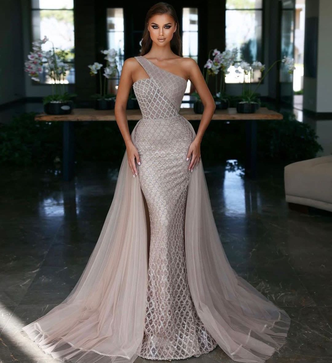 Gray Evening Dresses Sleeveless Bateau One Shoulder Beaded Appliques Sequins Floor Length Celebrity Detachable Train Formal Prom Dresses Gowns Party D