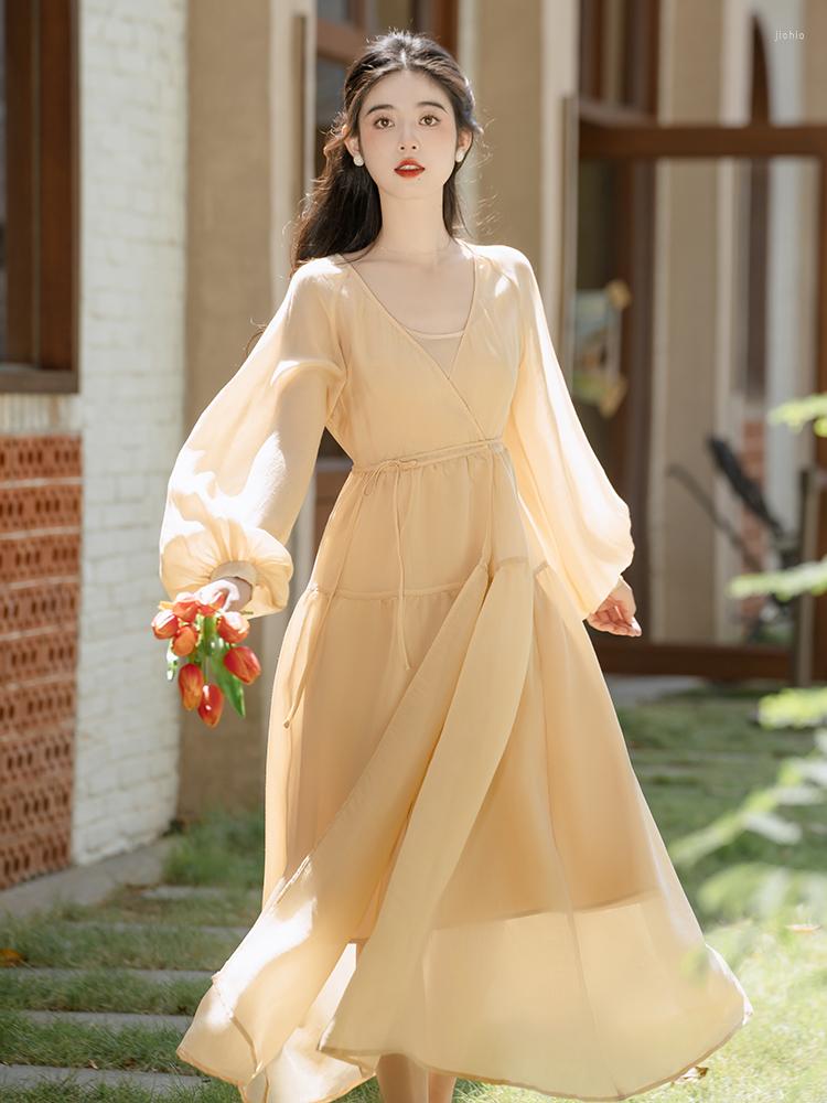 Casual Dresses Gentle Wind Fairy 2 Piece Set Female Crew Neck Simple Slip Dress Lantern Sleeve V-neck Loose Lace-up Retro Women