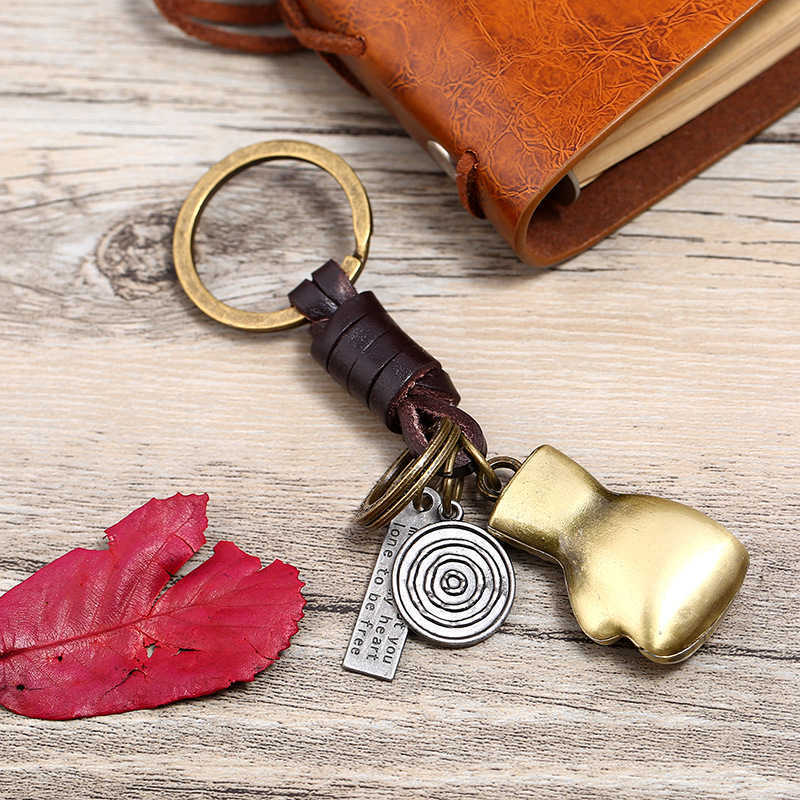 Key Rings Vintage Style Bronze Boxing Glove Charm Car Keychains Simple Key Ring Pendant Keyrings Accessories Key Chain Fashion Jewelry G230210
