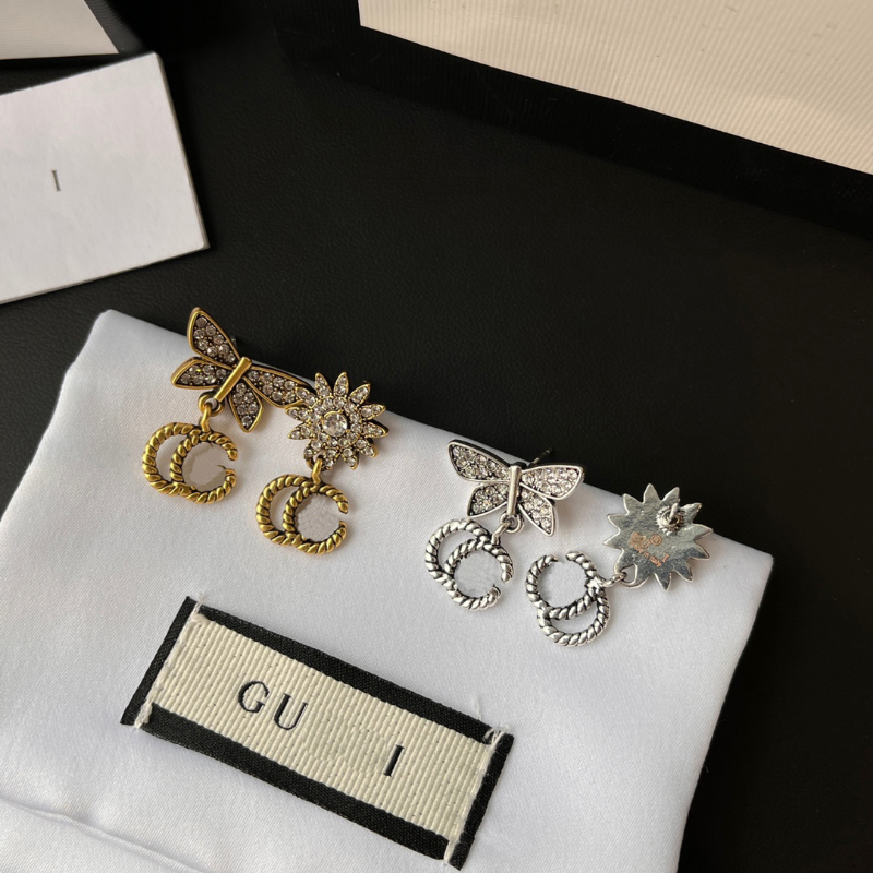 18k Gold Plated 925 Sliver Luxury Designers Stud Letters Bow Geometric Charm Brand Women Tassel Crystal Pearl Earring Wedding Party Jewerlry Gift
18k Gold Plated 925 Sliver Luxury Designers Stud Letters Bow Geometric Charm Brand Women Tassel Crystal Pearl Earring Wedding Party Jewerlry Gift